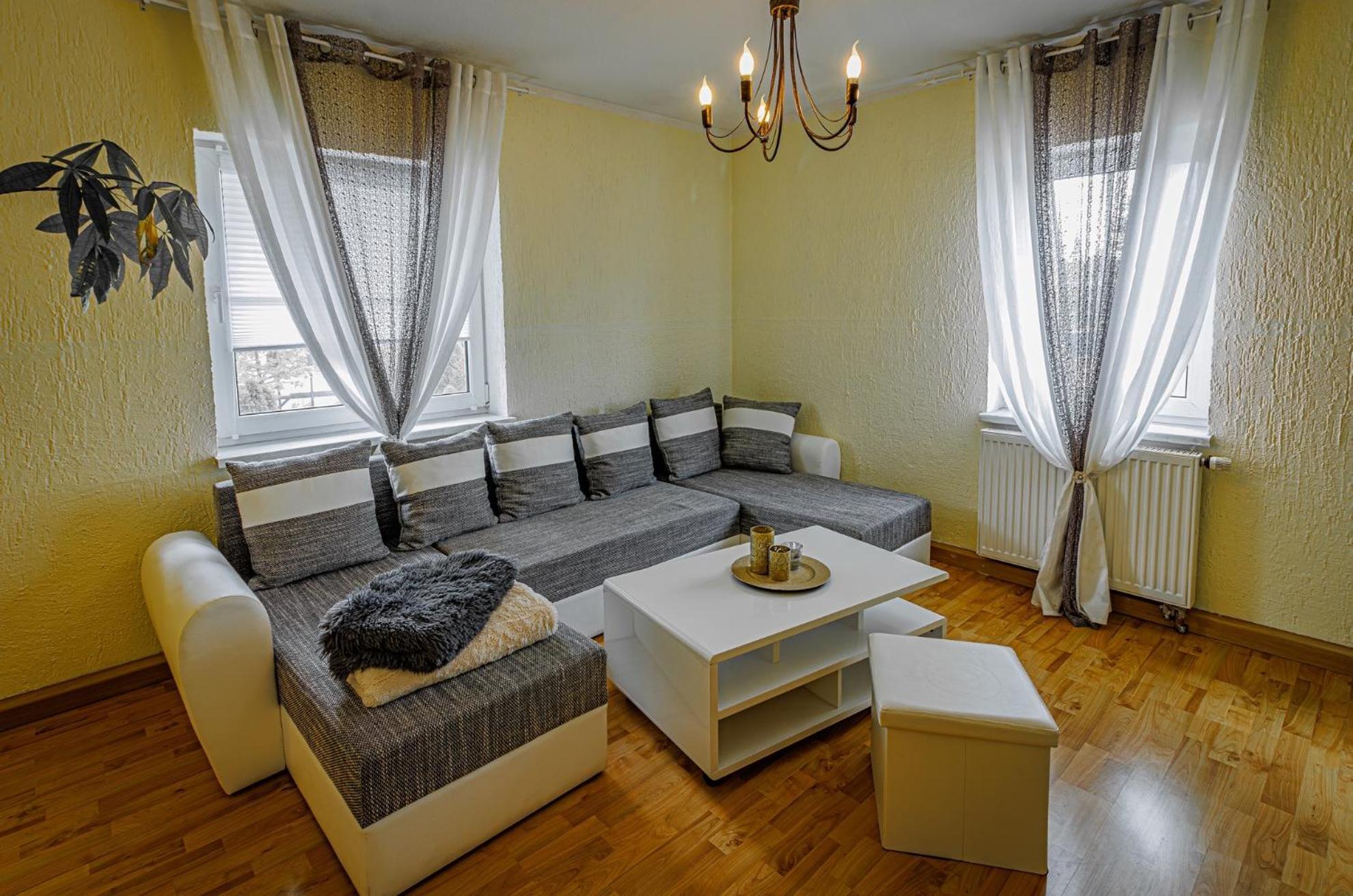 Wohnen Ueber Einem Mediterranen Restaurant,Apartment 2 Oder 3 라이프치히 외부 사진