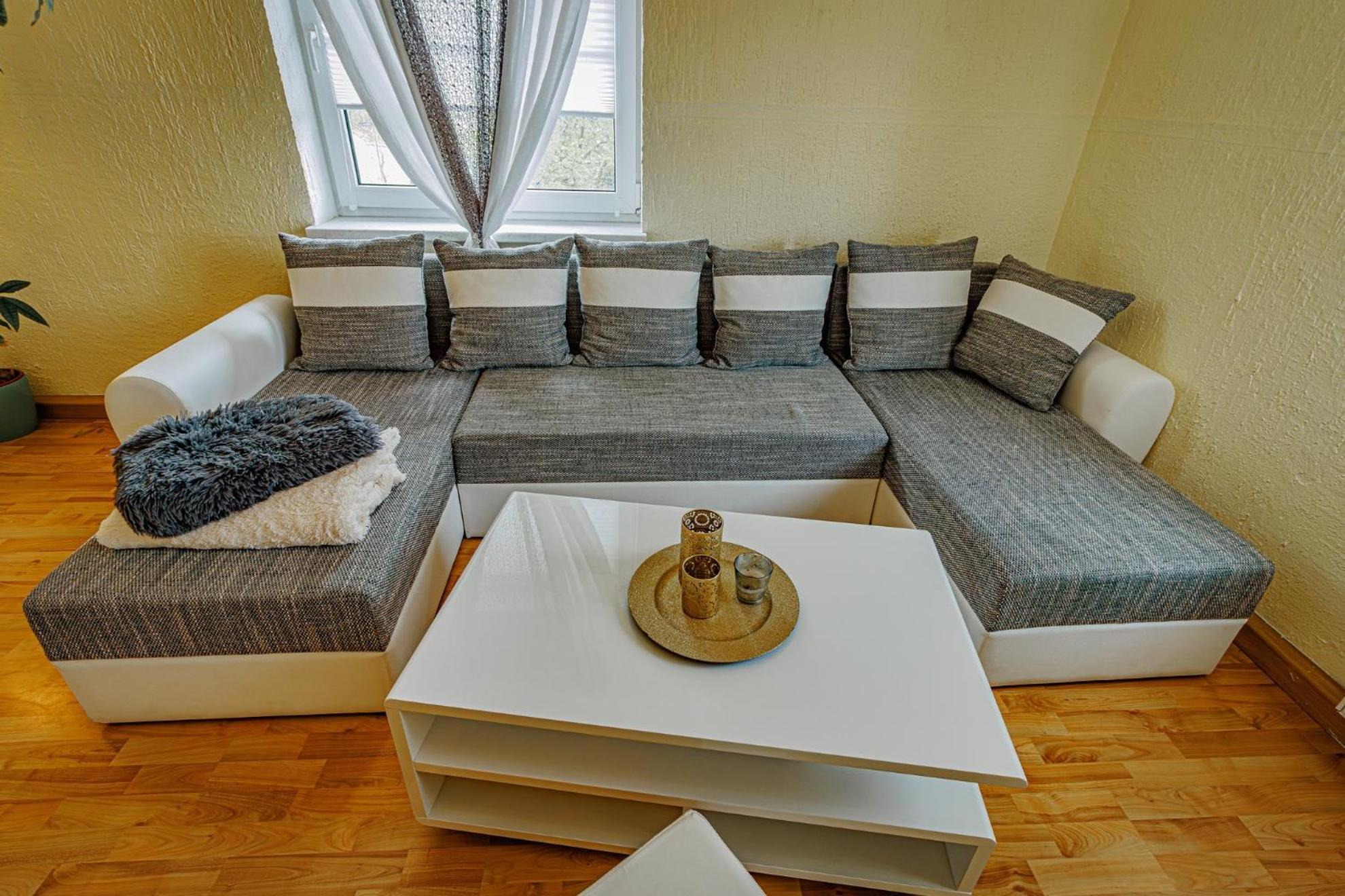 Wohnen Ueber Einem Mediterranen Restaurant,Apartment 2 Oder 3 라이프치히 외부 사진